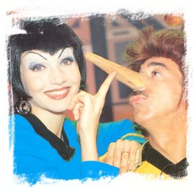 Lorella Cuccarini Marco Columbro nella parodia di "Star Trek" a Paperissima 1996/97